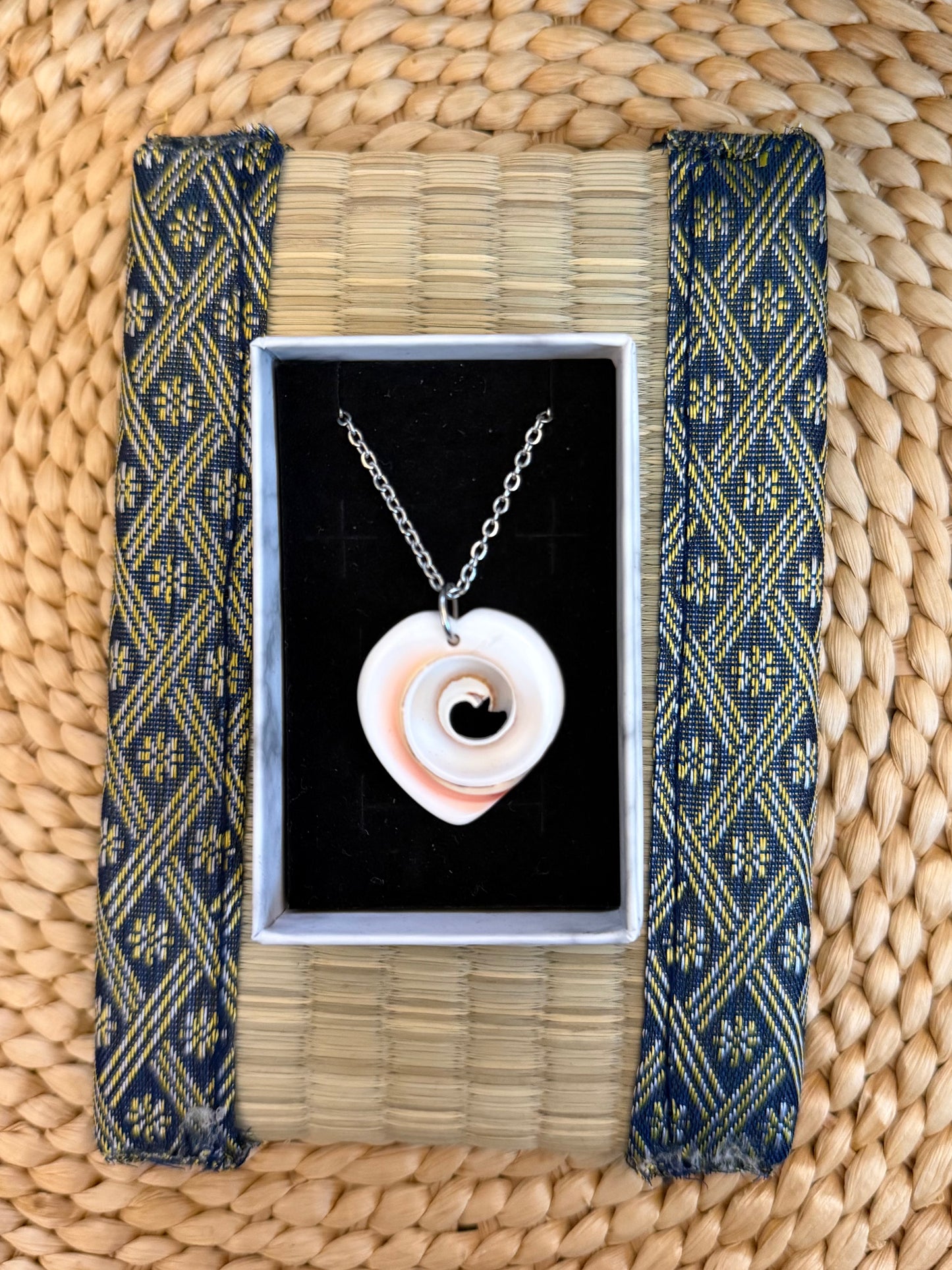 Heart Conch Shell Necklace
