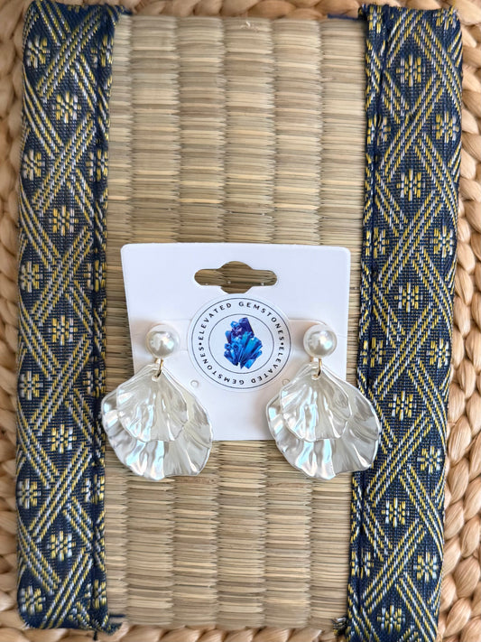 White Shell Pearl Earring