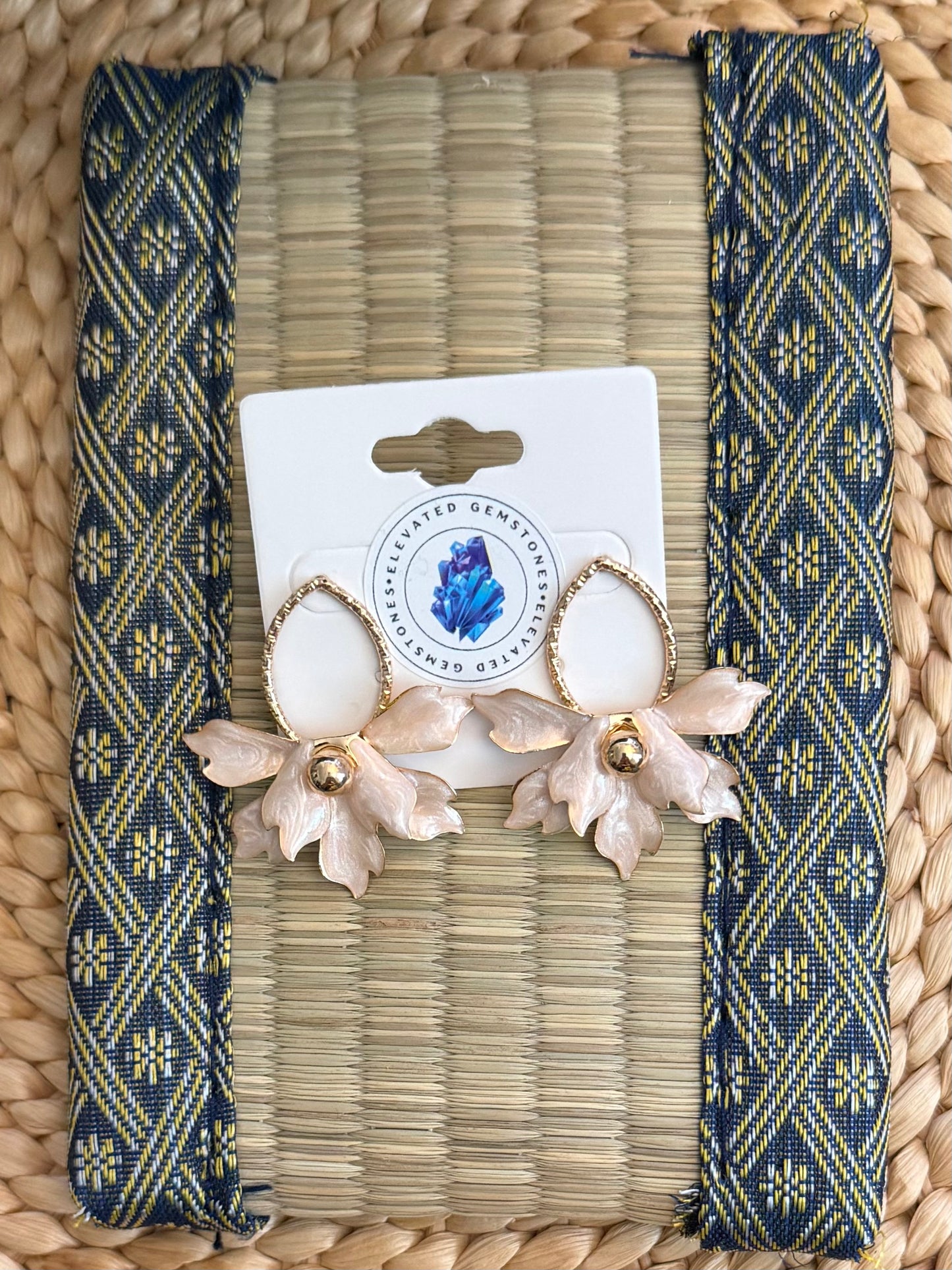 Flower Dangle Earrings