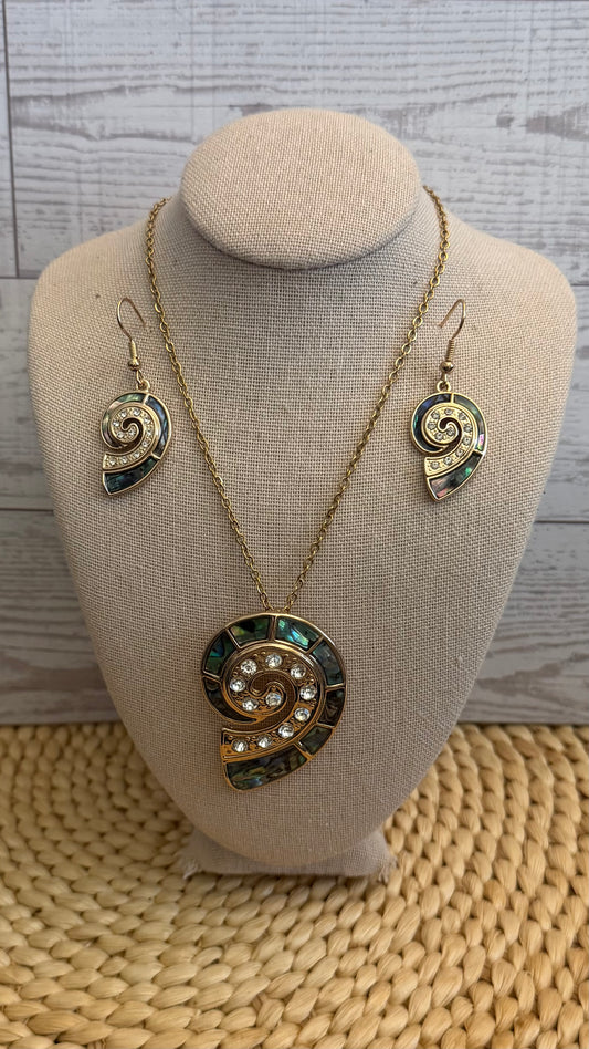Abalone Snail Jewelry Set