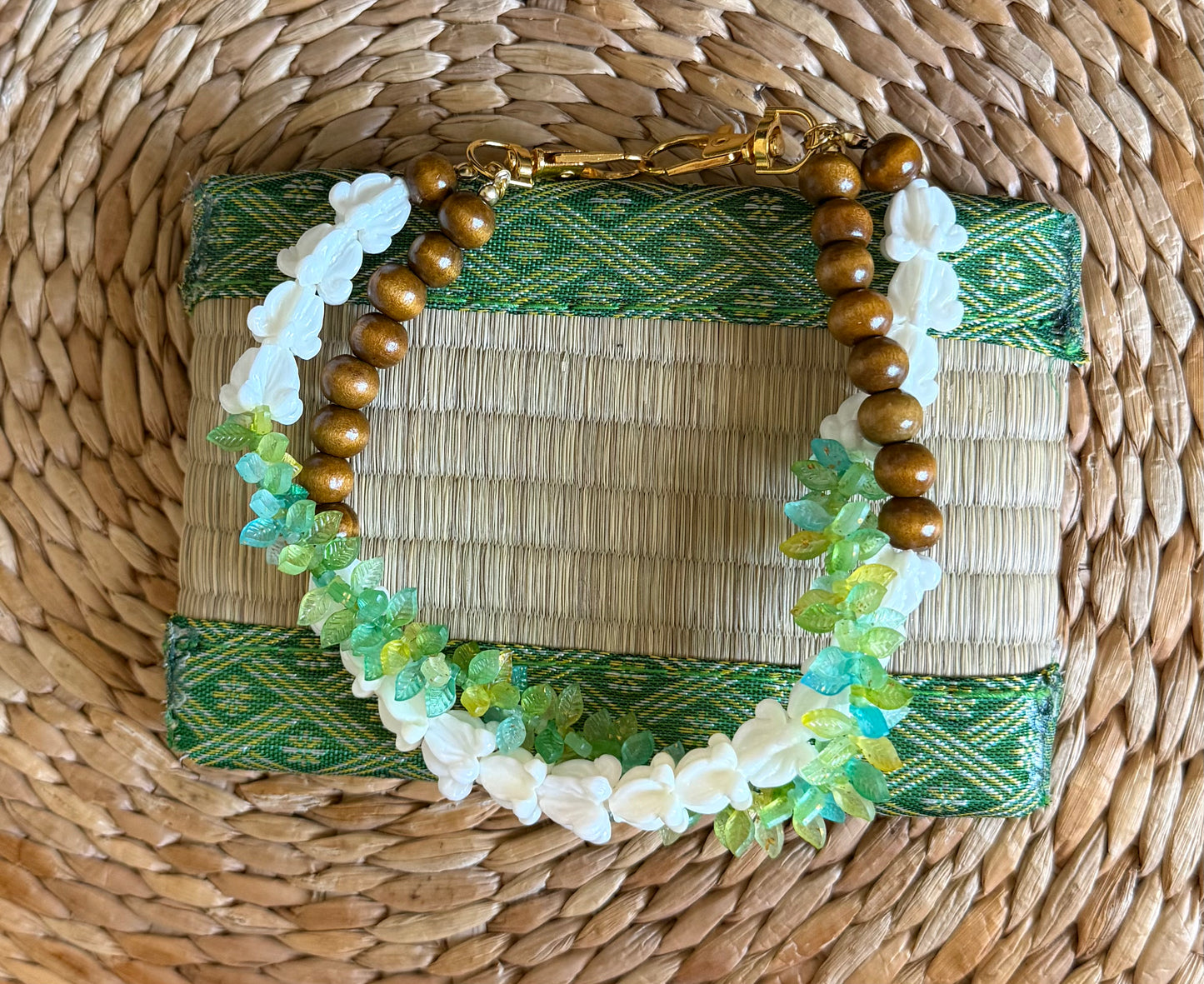 Crown Flower Green Fern Bag Lei