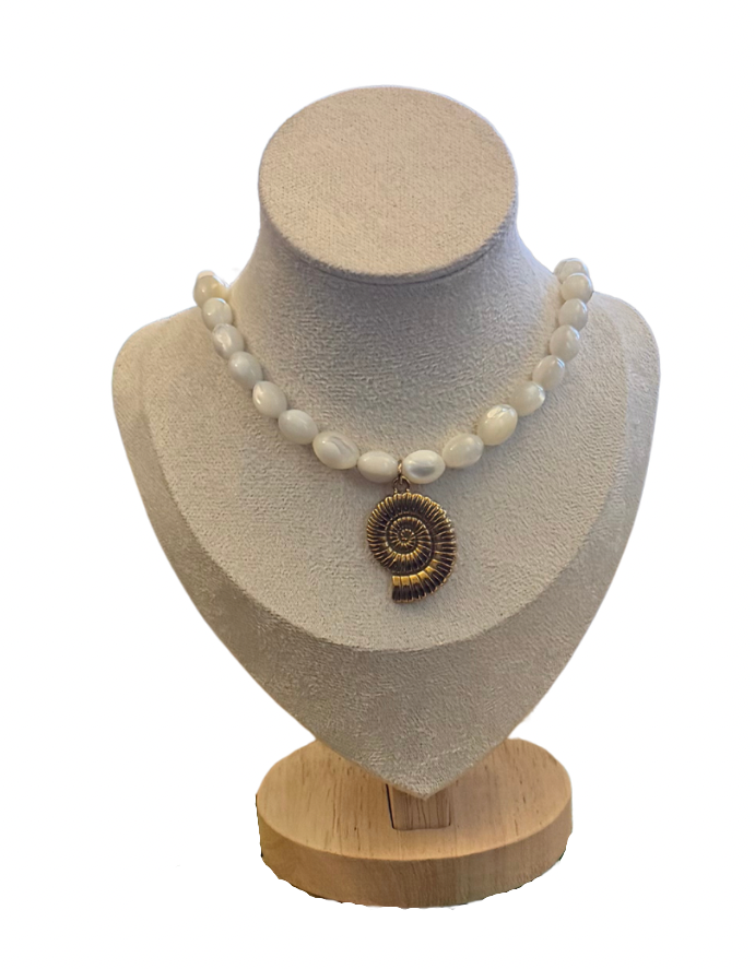 White Mother Of Pearl Ammonite Necklace