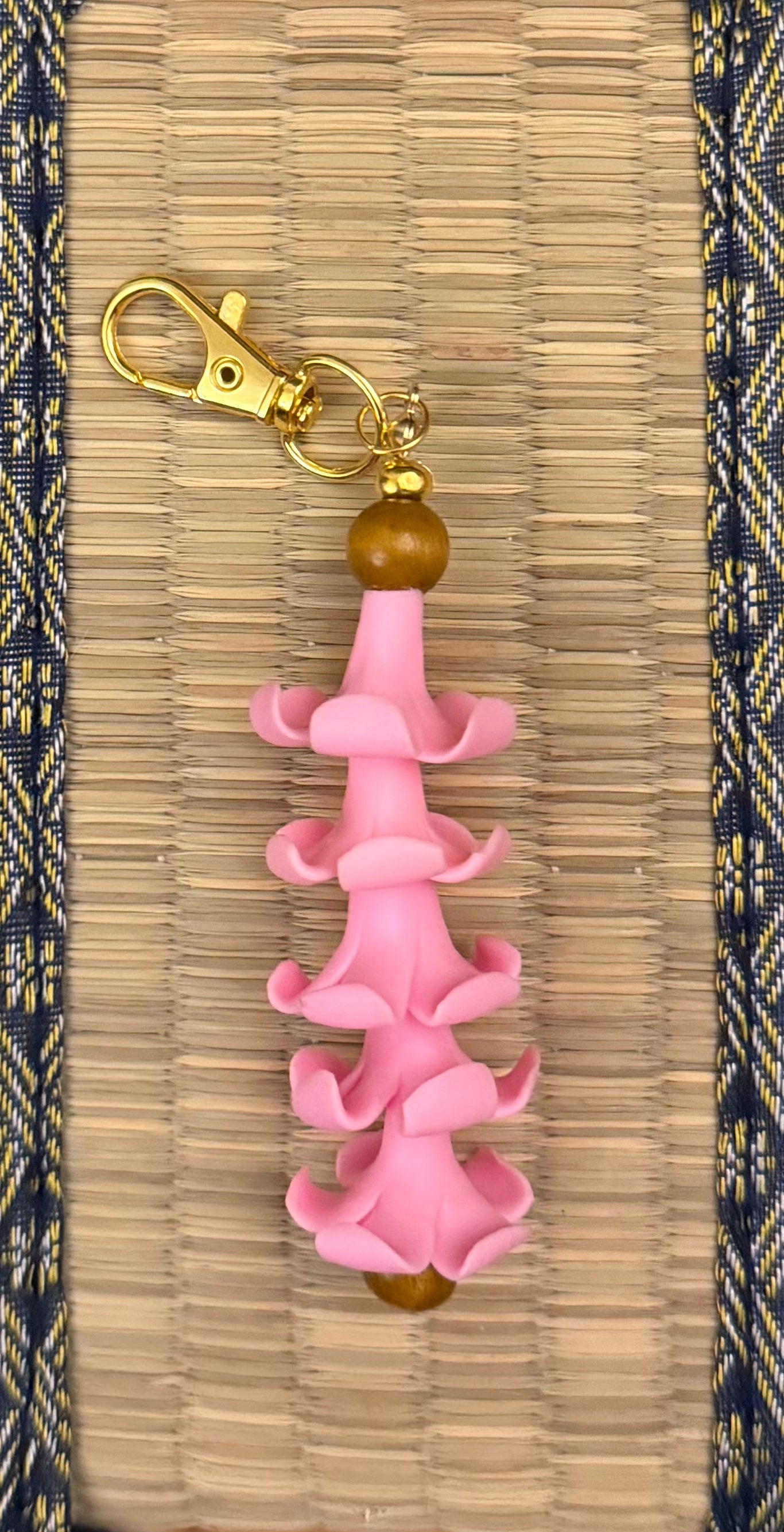 Puakenikeni Bag Chain