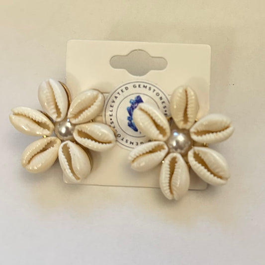 Cowrie Shell Flower Earrings
