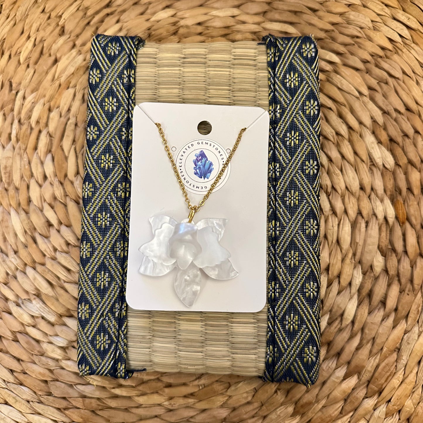 Retro Flower Necklace