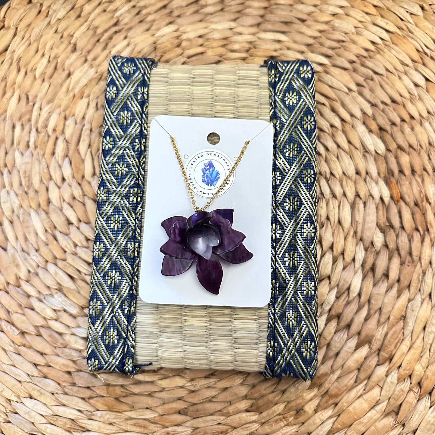 Retro Flower Necklace