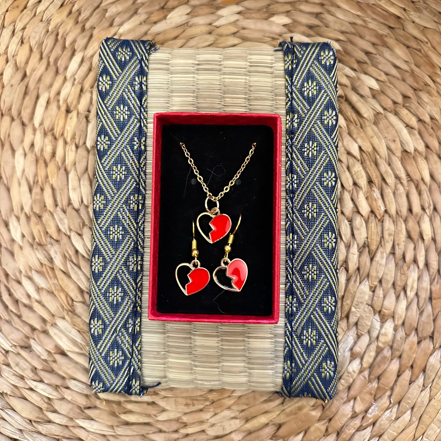 Valentines Jewelry Set