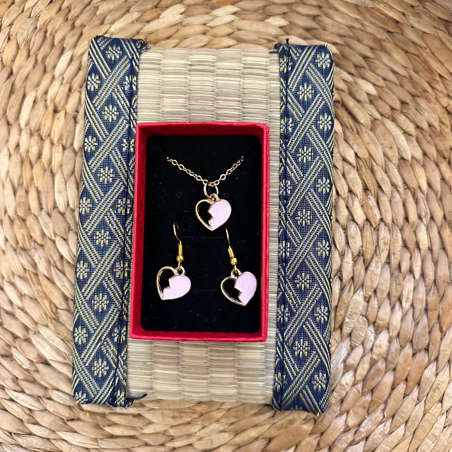 Valentines Jewelry Set