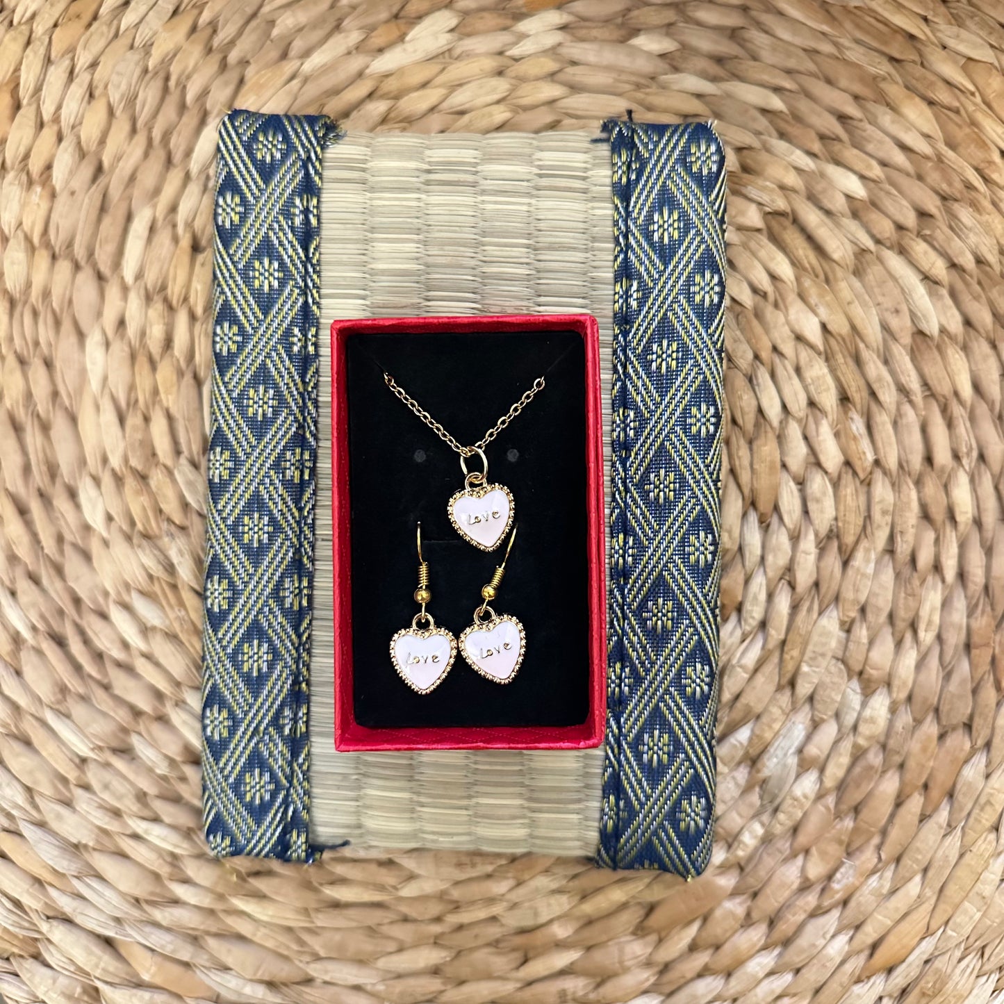 Valentines Jewelry Set