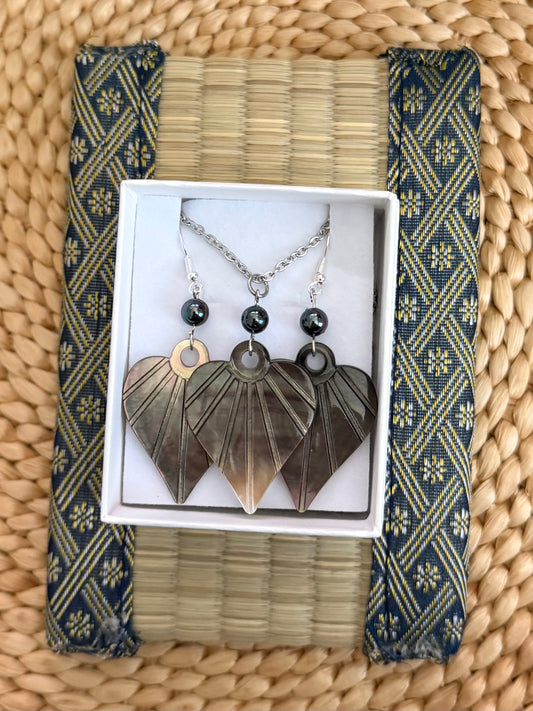 Peacock Abalone Leaf Jewelry Set 20"