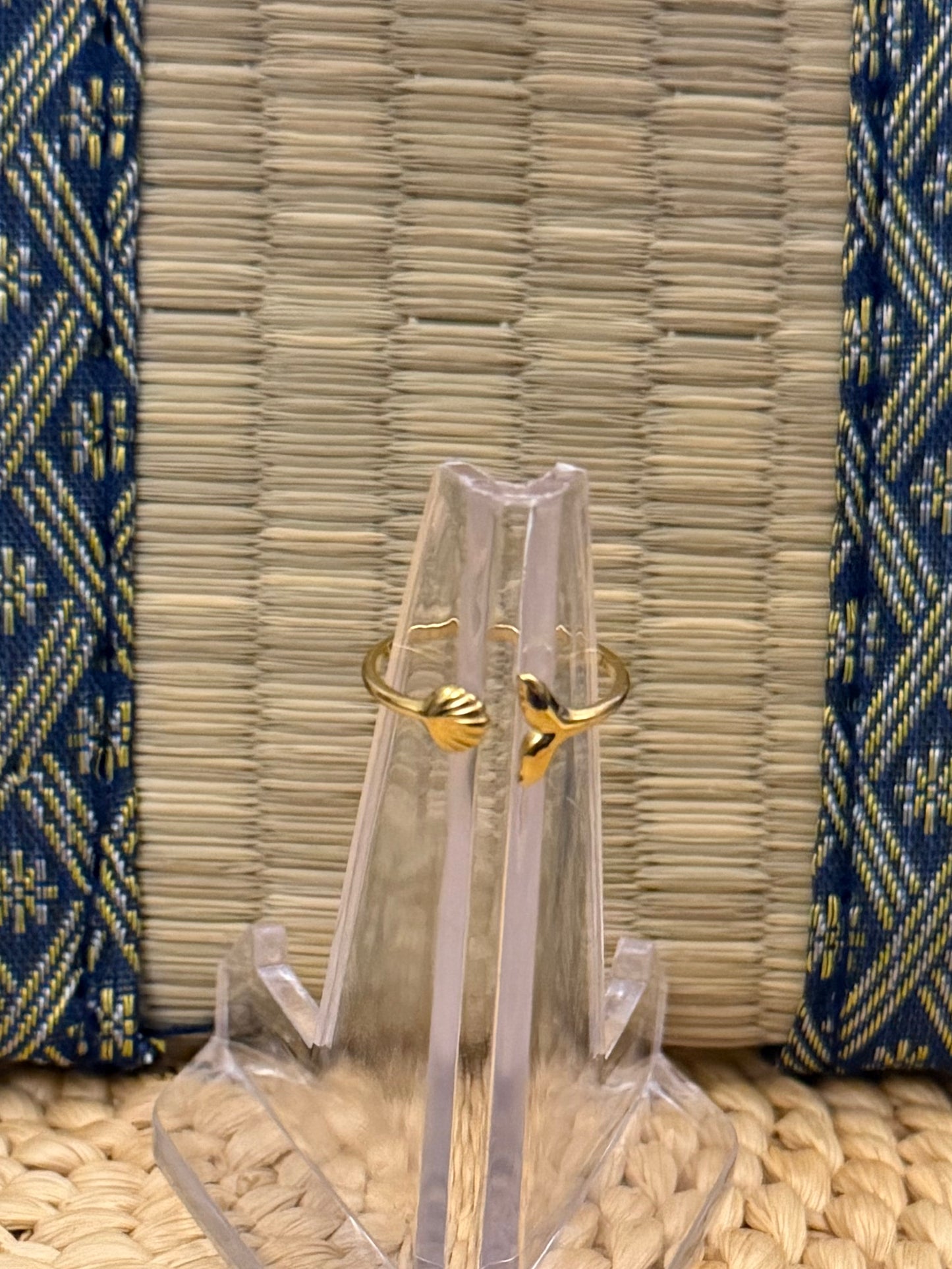 Clam Mermaid Tail Ring