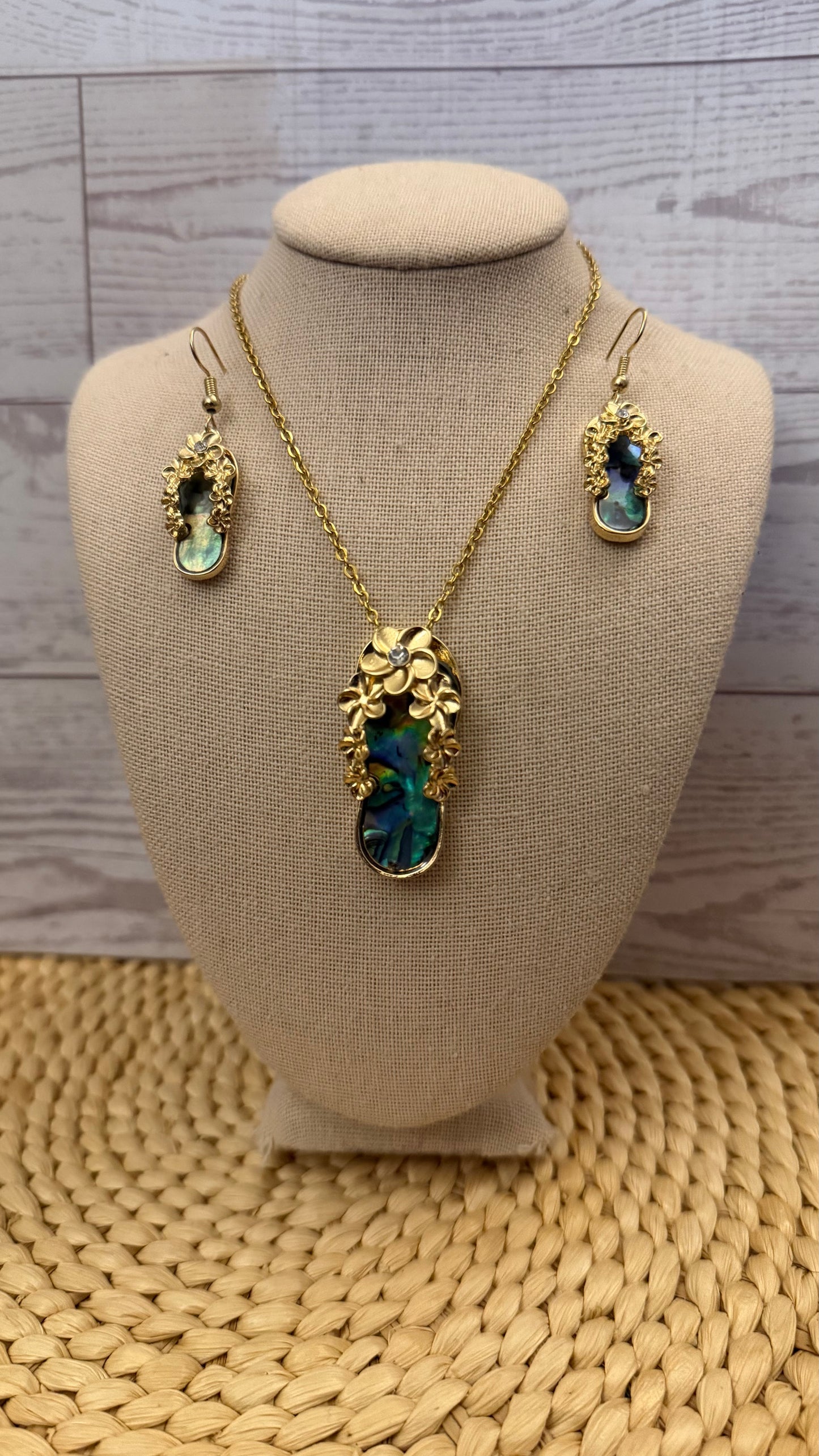Abalone Slipper Jewelry Set