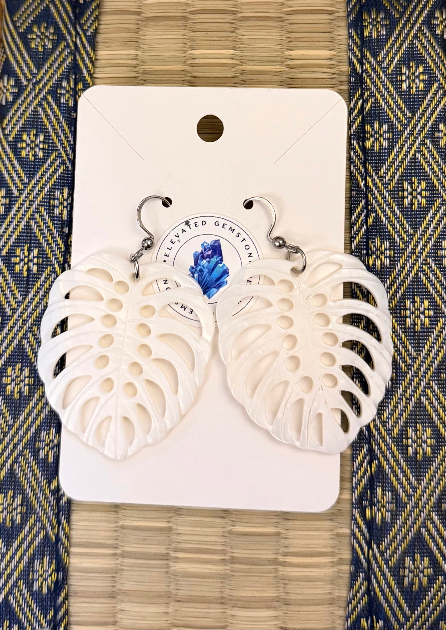 White Shell Flower Earrings
