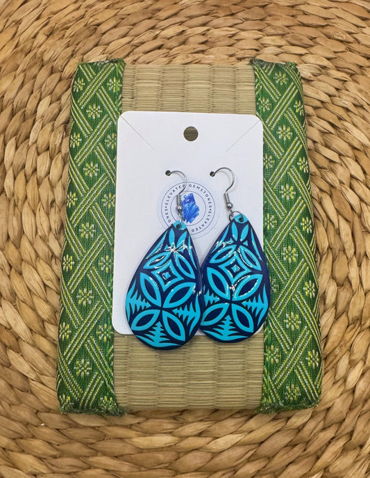 Hawaiian Tear Drop Earrings