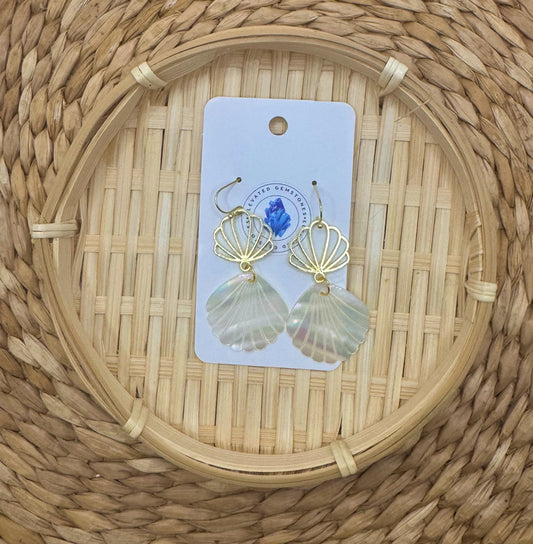 Gold Shell Earring