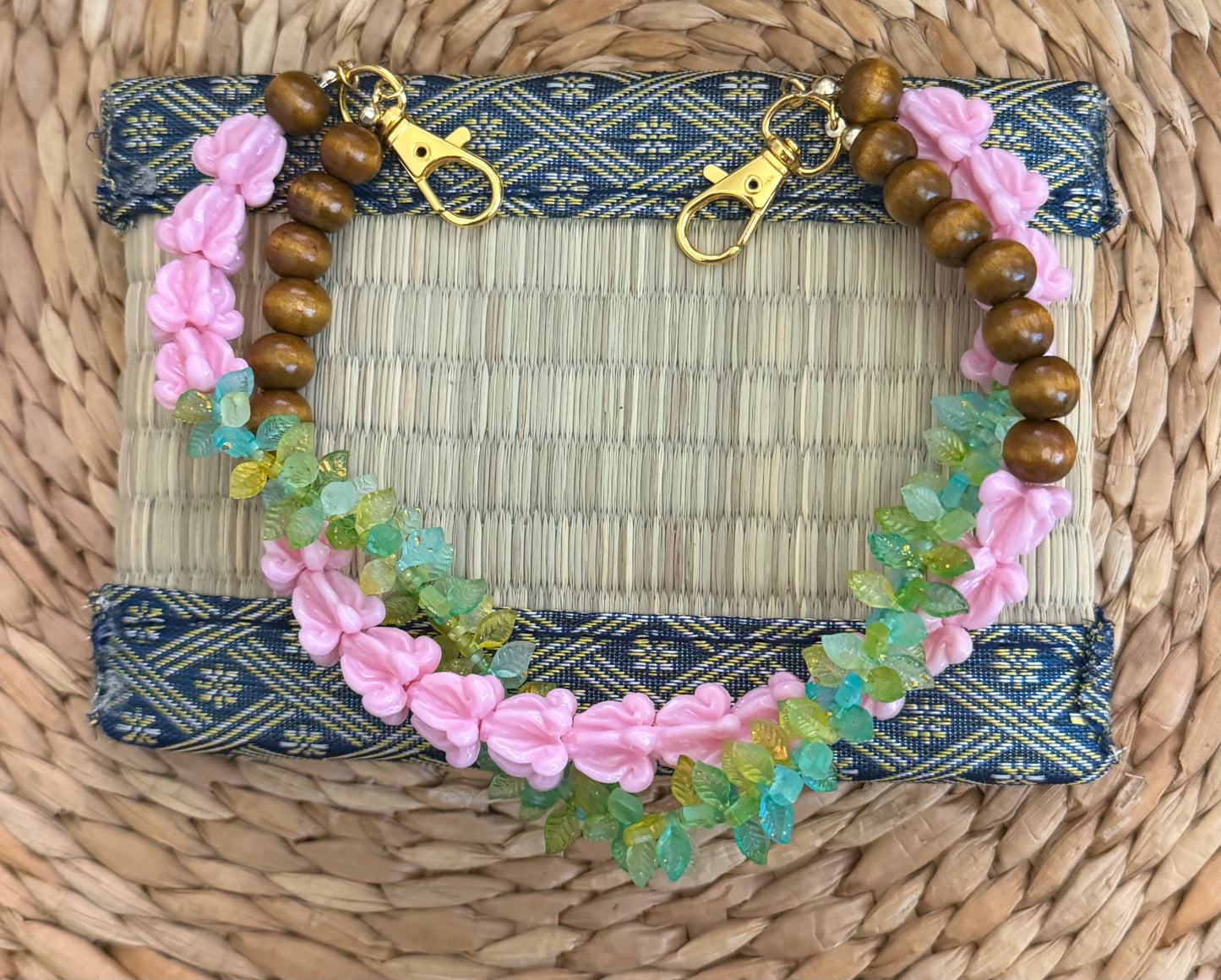 Crown Flower Green Fern Bag Lei