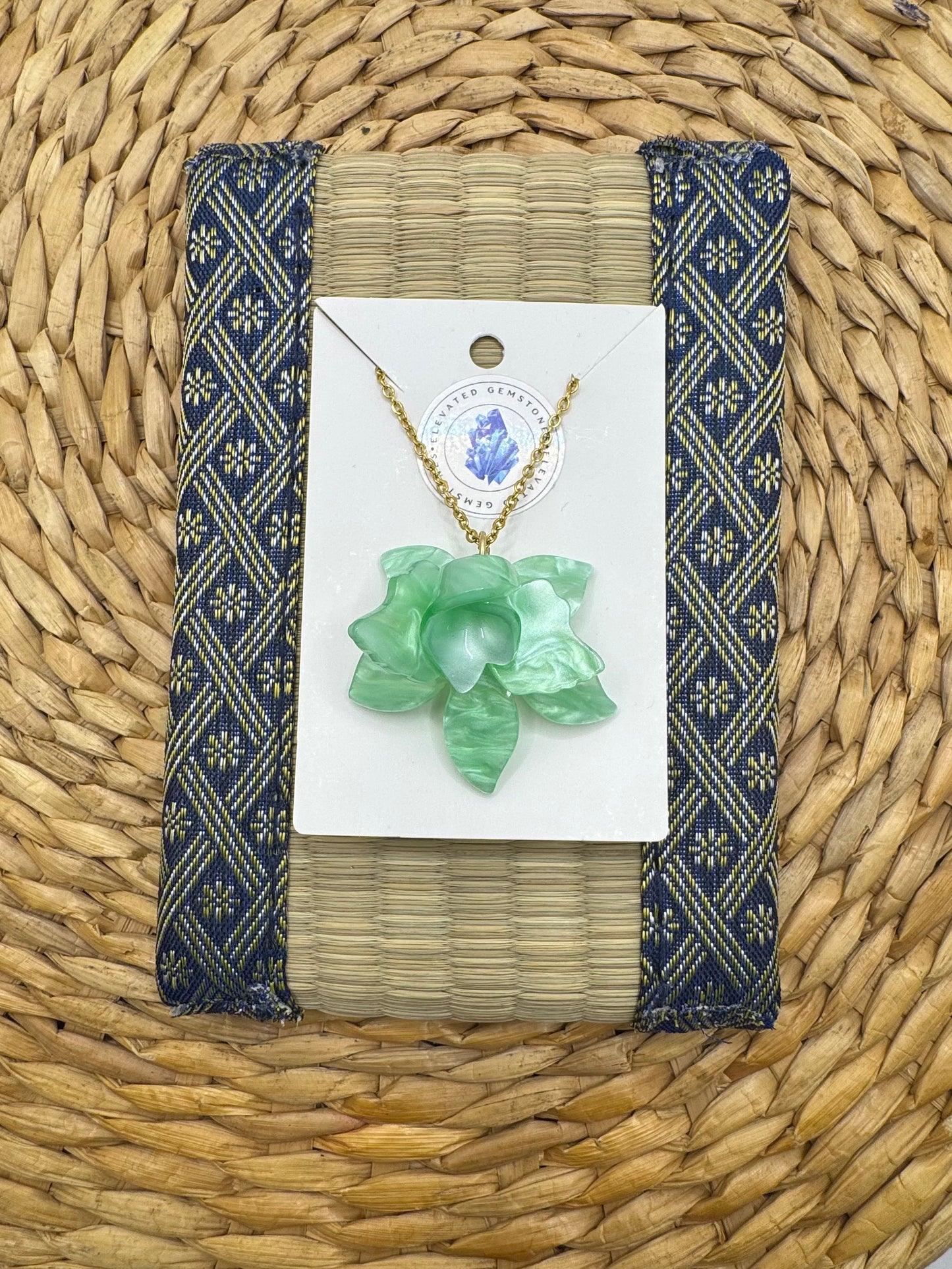 Retro Flower Necklace