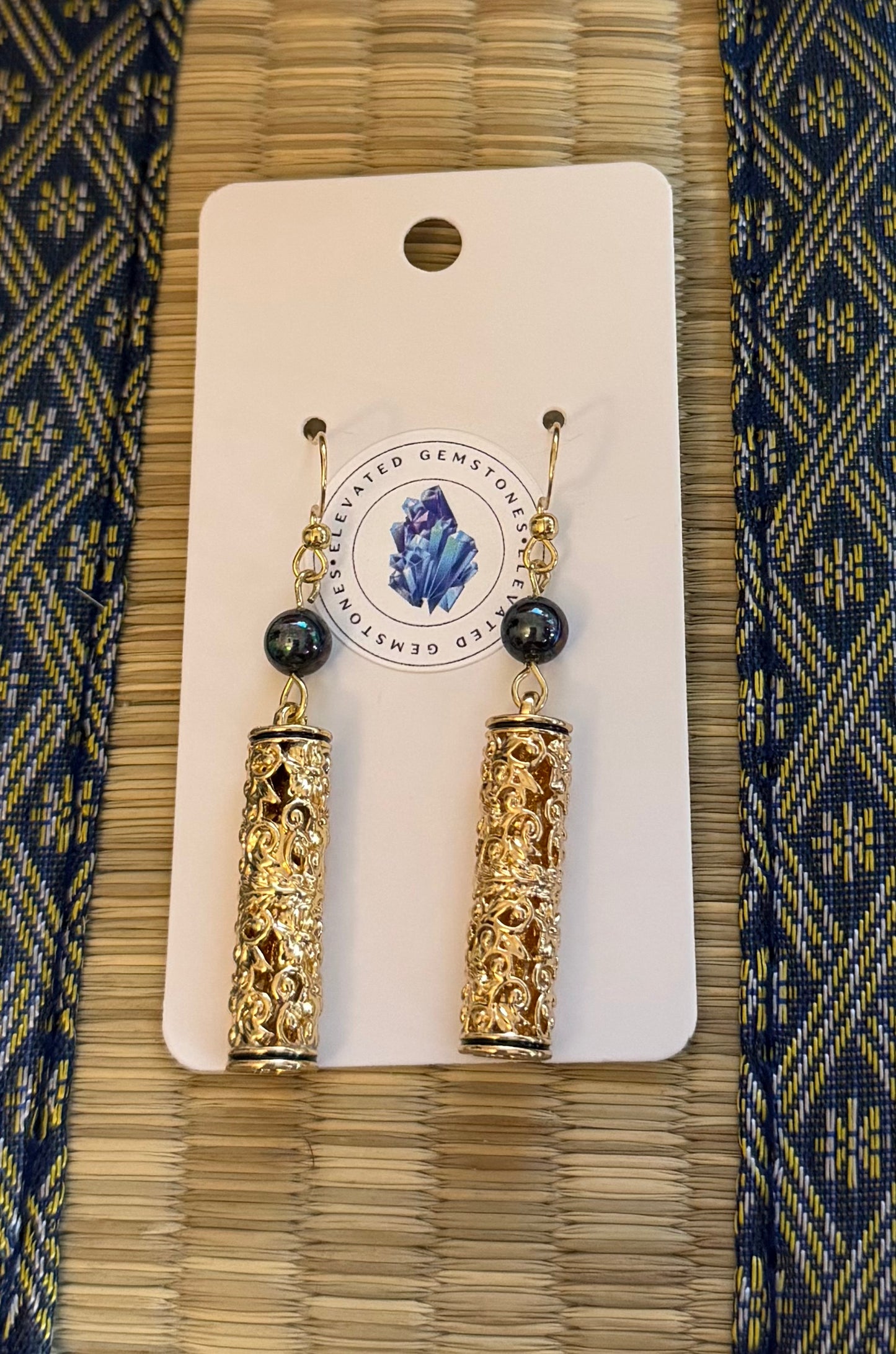 Peacock Pearl Flower Tube Earrings