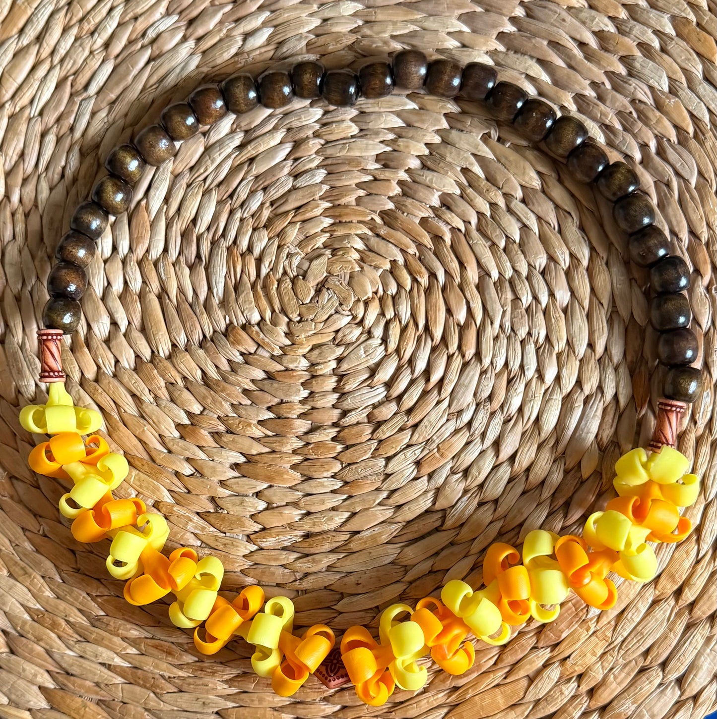 Puakenikeni Hat Lei