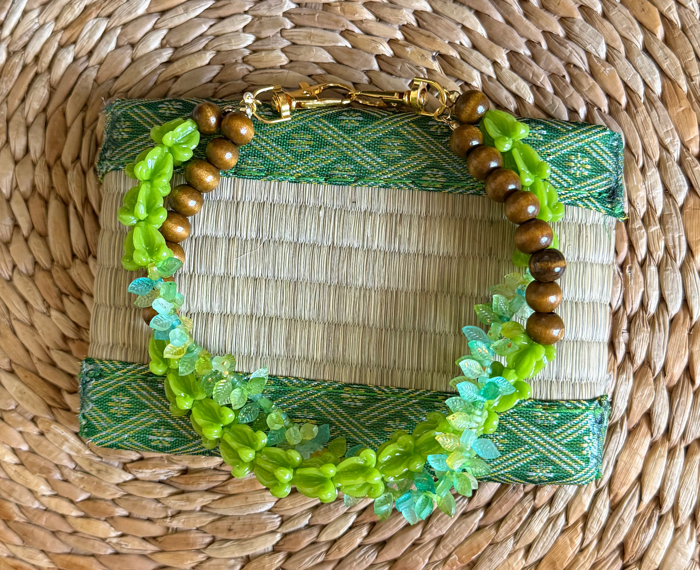 Crown Flower Green Fern Bag Lei