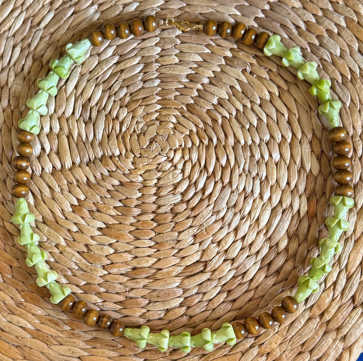 Small Puakenikeni Hat Lei