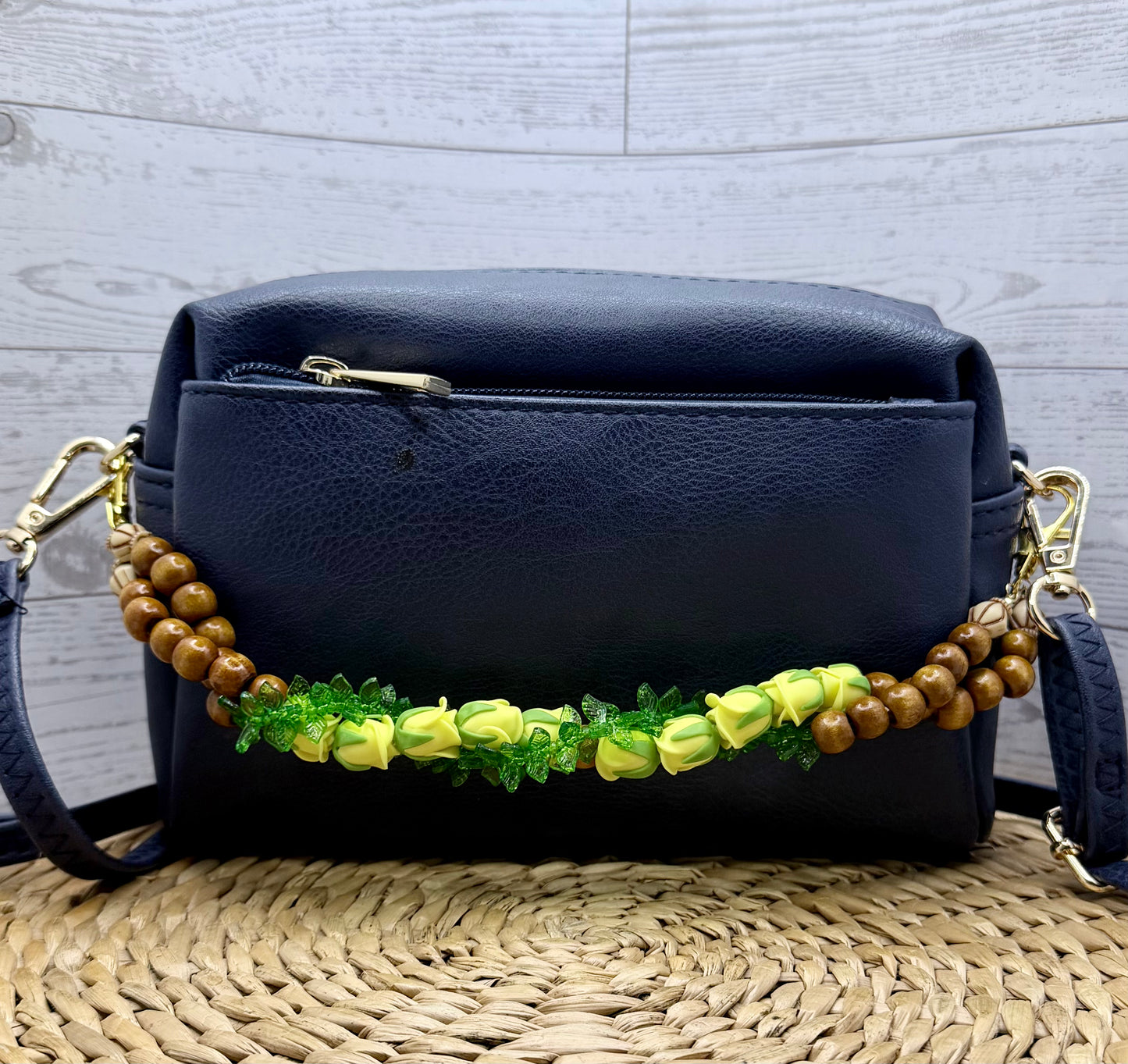 Rose Flower Green Fern Bag Lei